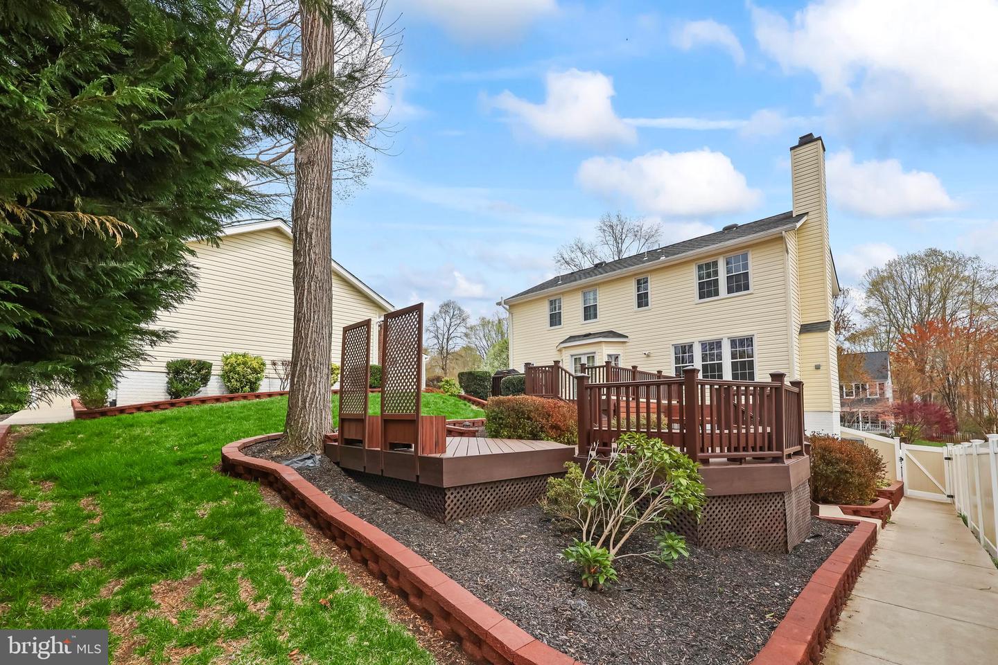 15422 Beachview Dr Property Photo 45