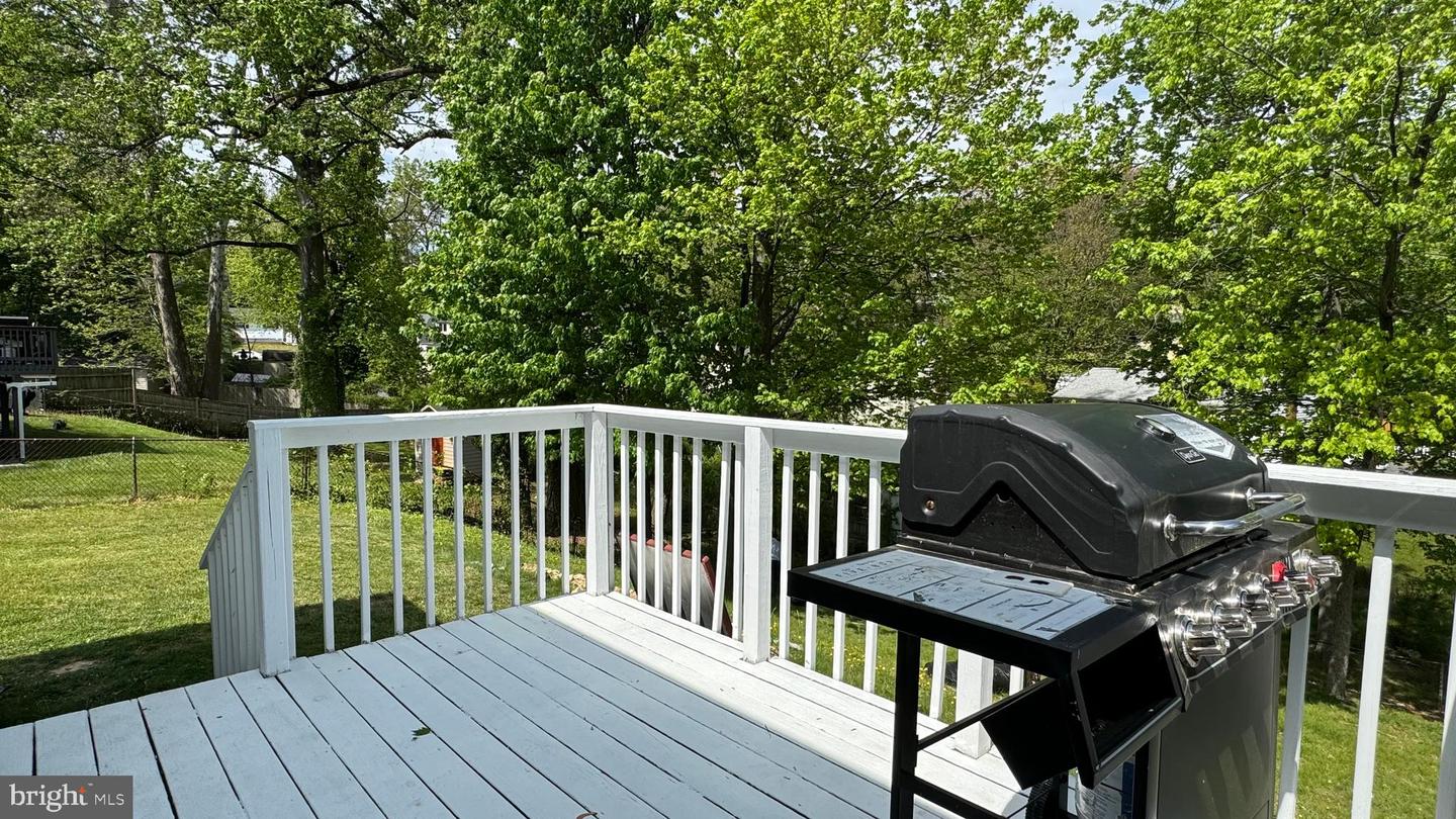 13430 Forest Glen Rd Property Photo 25