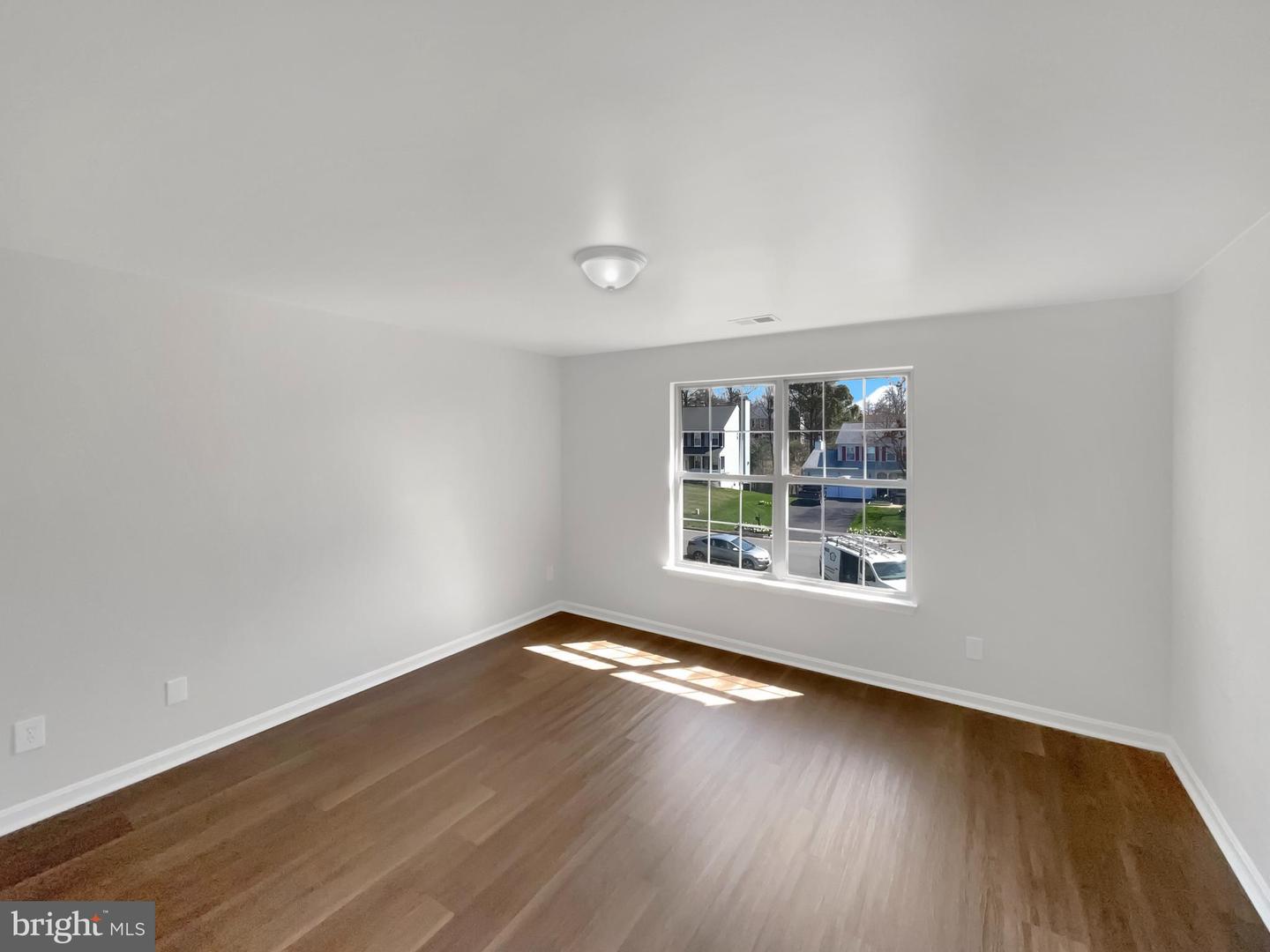 3510 Powells Crossing Ct Property Photo 5