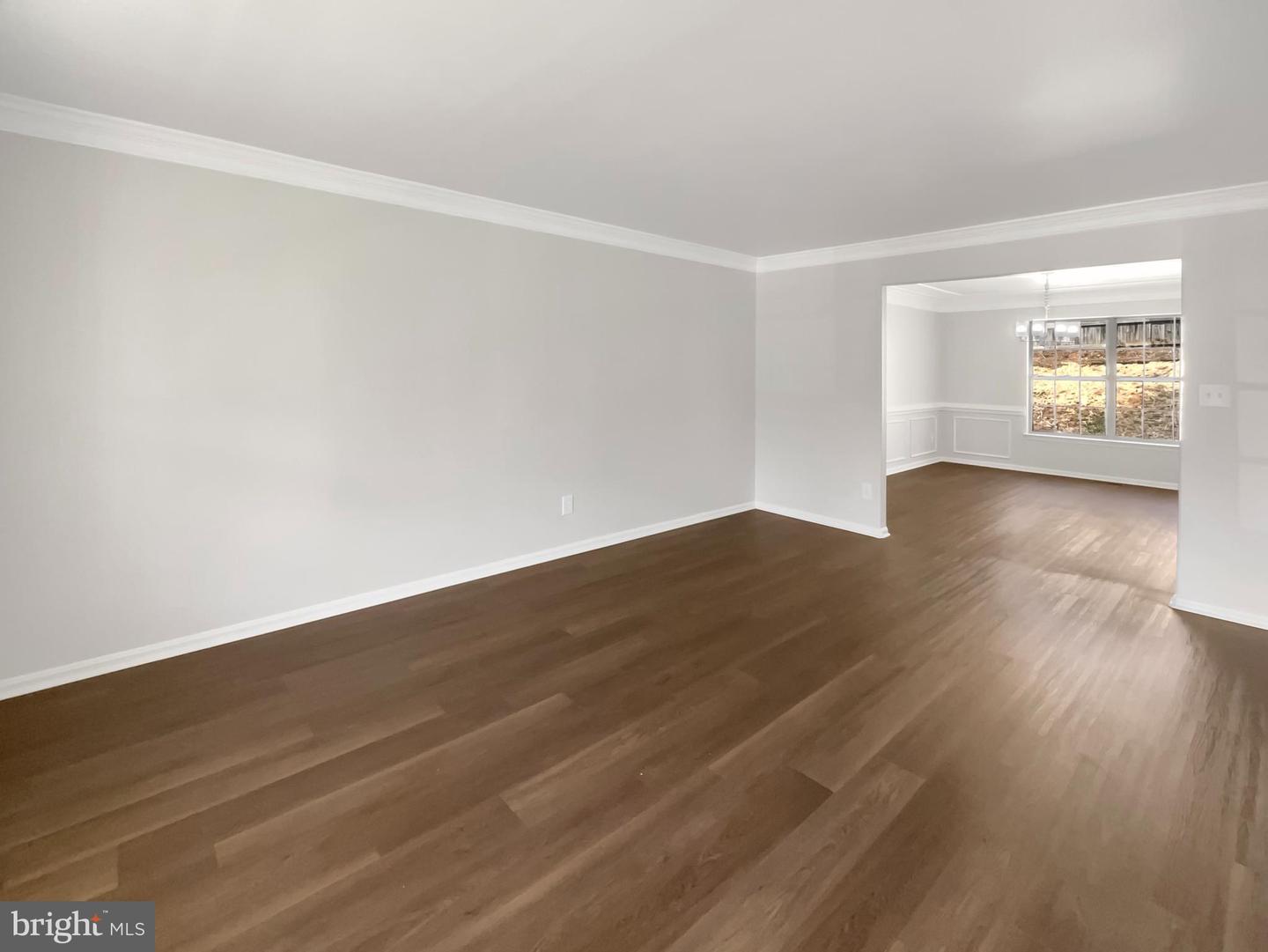 3510 Powells Crossing Ct Property Photo 12