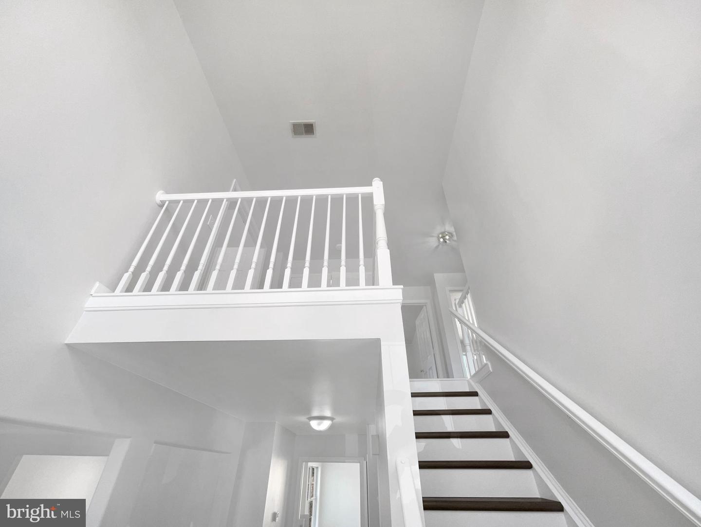 3510 Powells Crossing Ct Property Photo 18