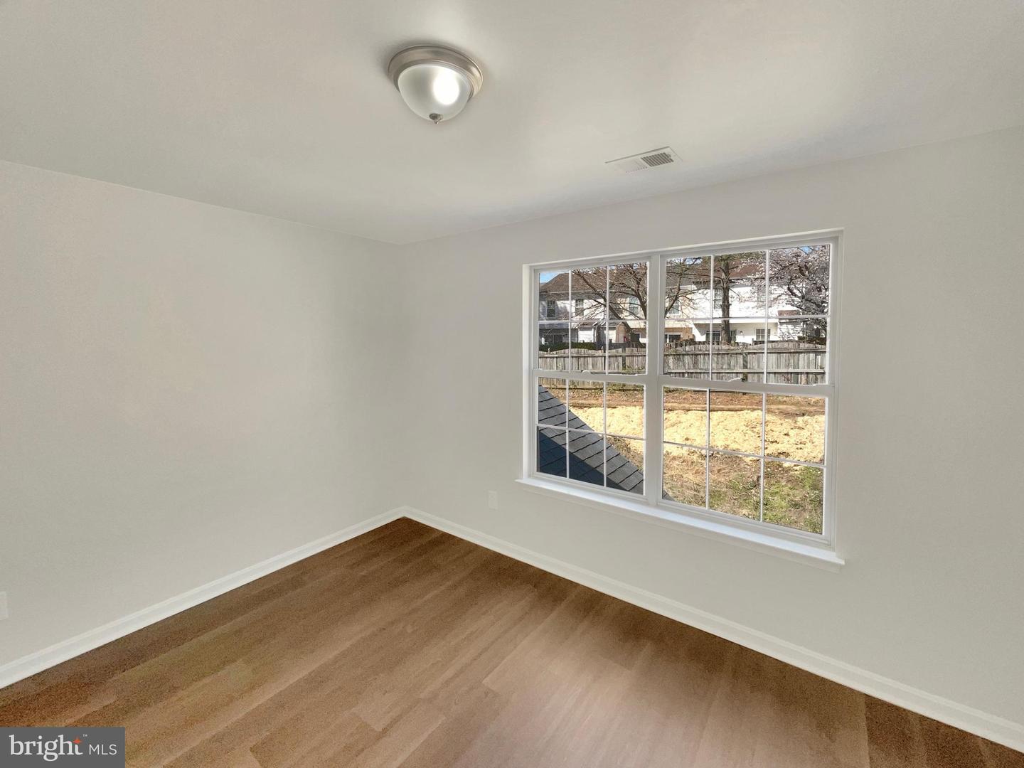 3510 Powells Crossing Ct Property Photo 20