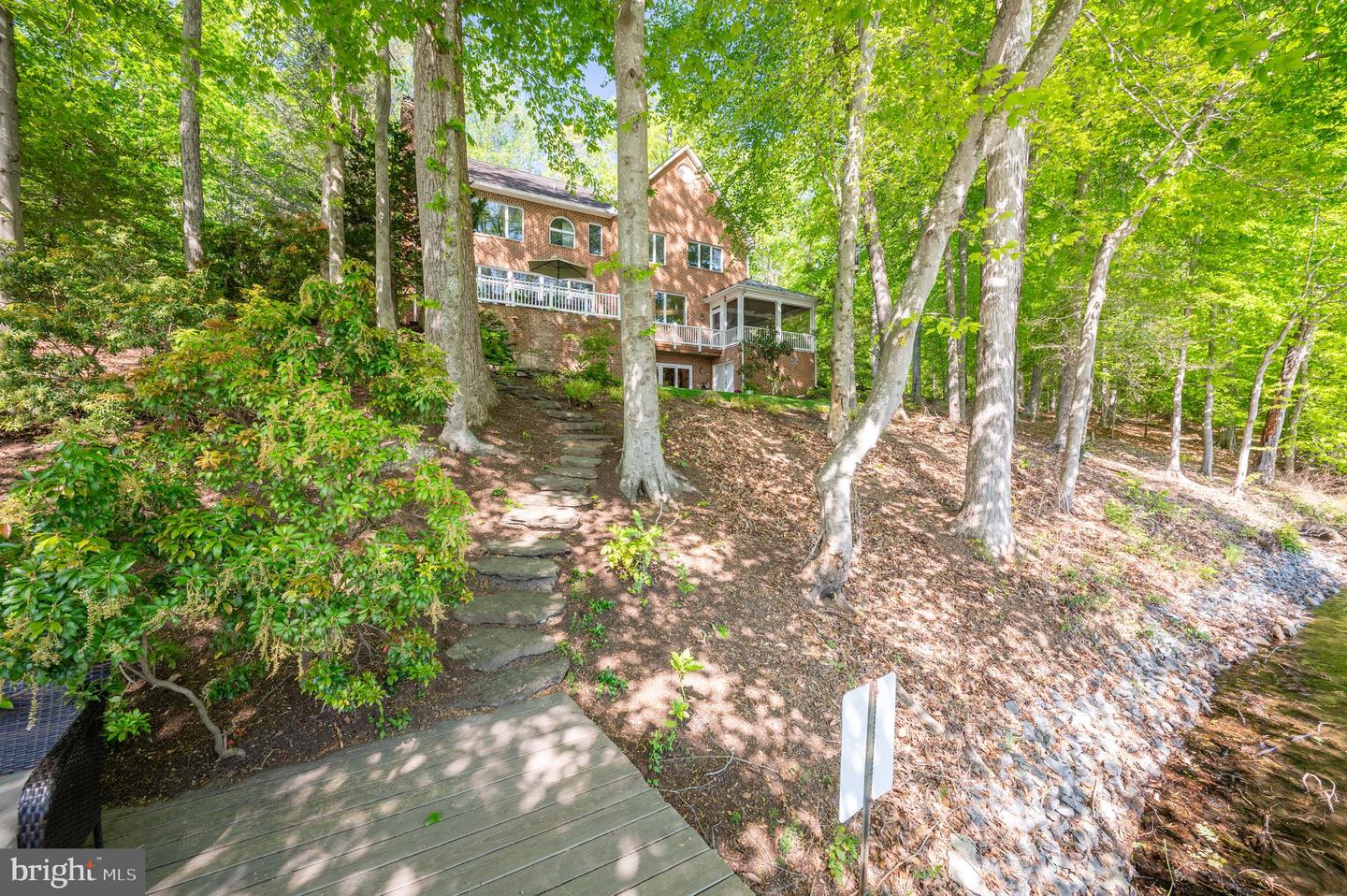 6031 Lady Slipper Ln Property Photo 16