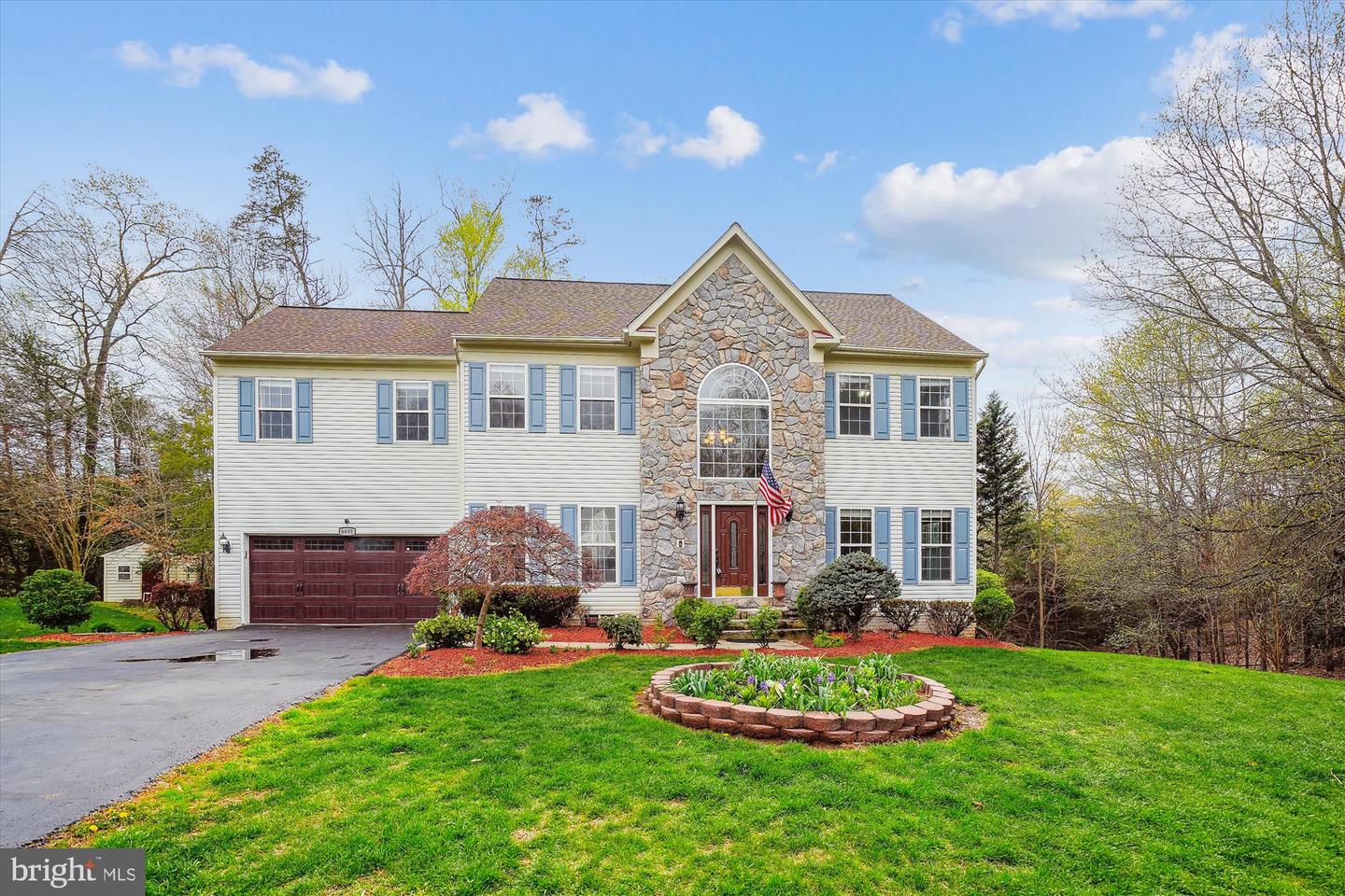 6691 Deep Hollow Ln Property Photo 1
