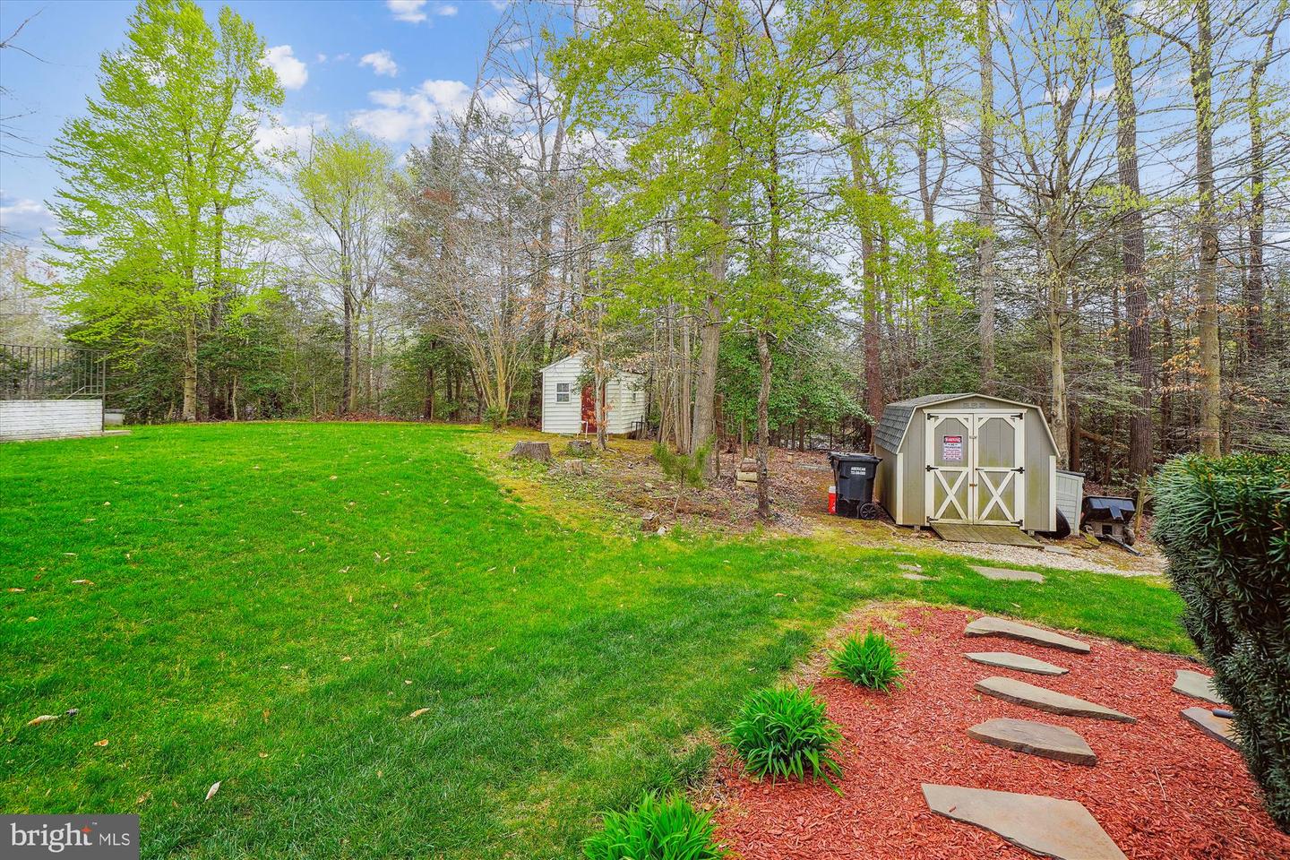 6691 Deep Hollow Ln Property Photo 2