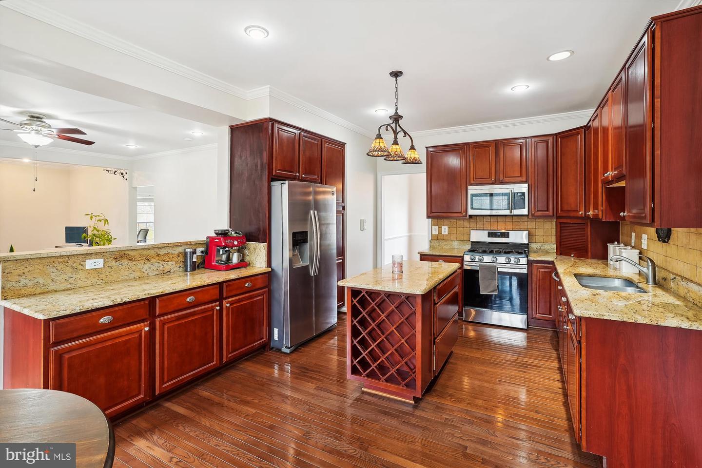 6691 Deep Hollow Ln Property Photo 12