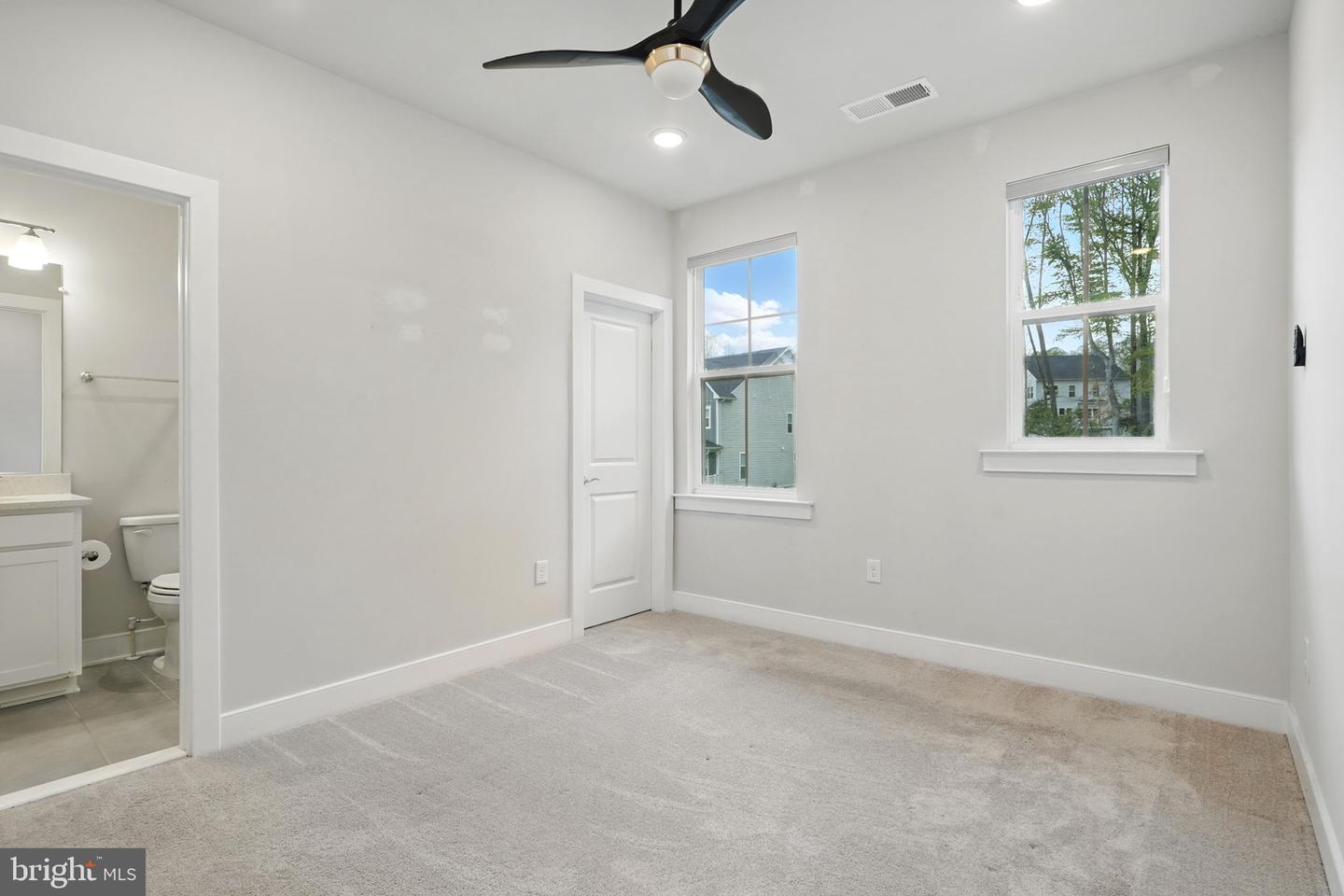 1843 Magnolia Fruit Dr Property Photo 19