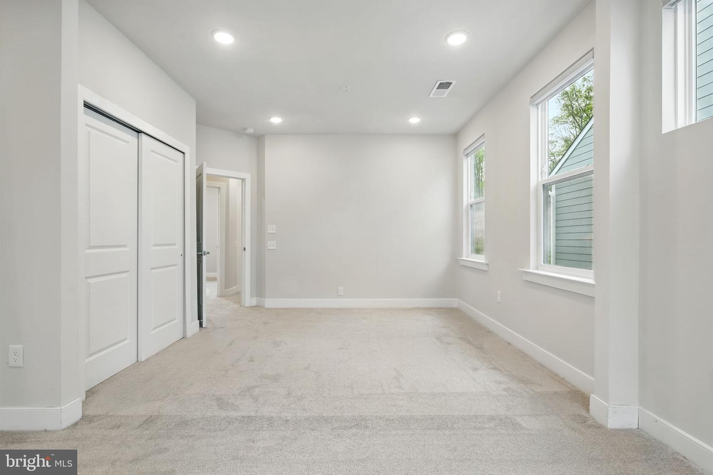 1843 Magnolia Fruit Dr Property Photo 32