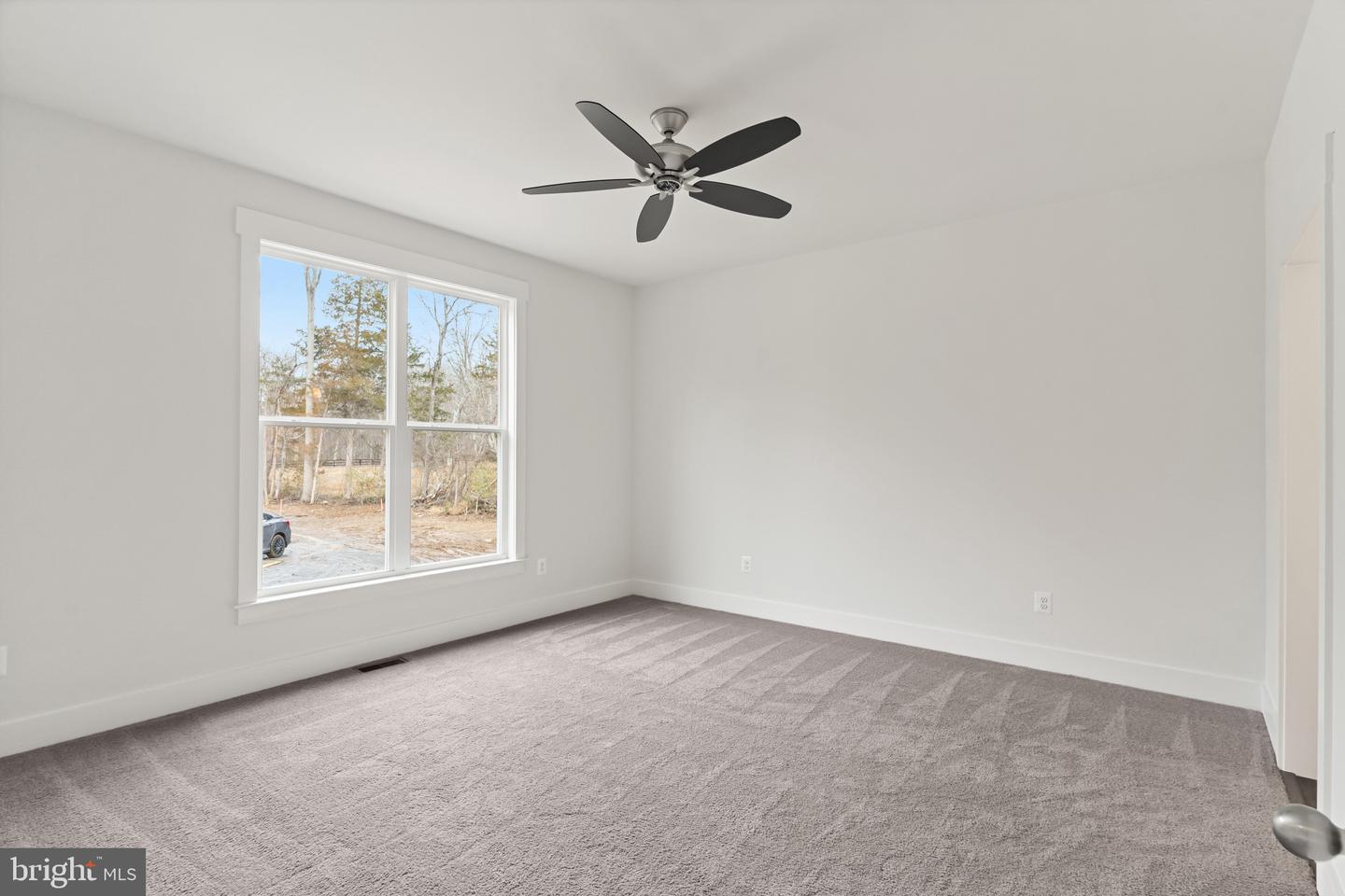 6735 Beverly Rd Property Photo 8