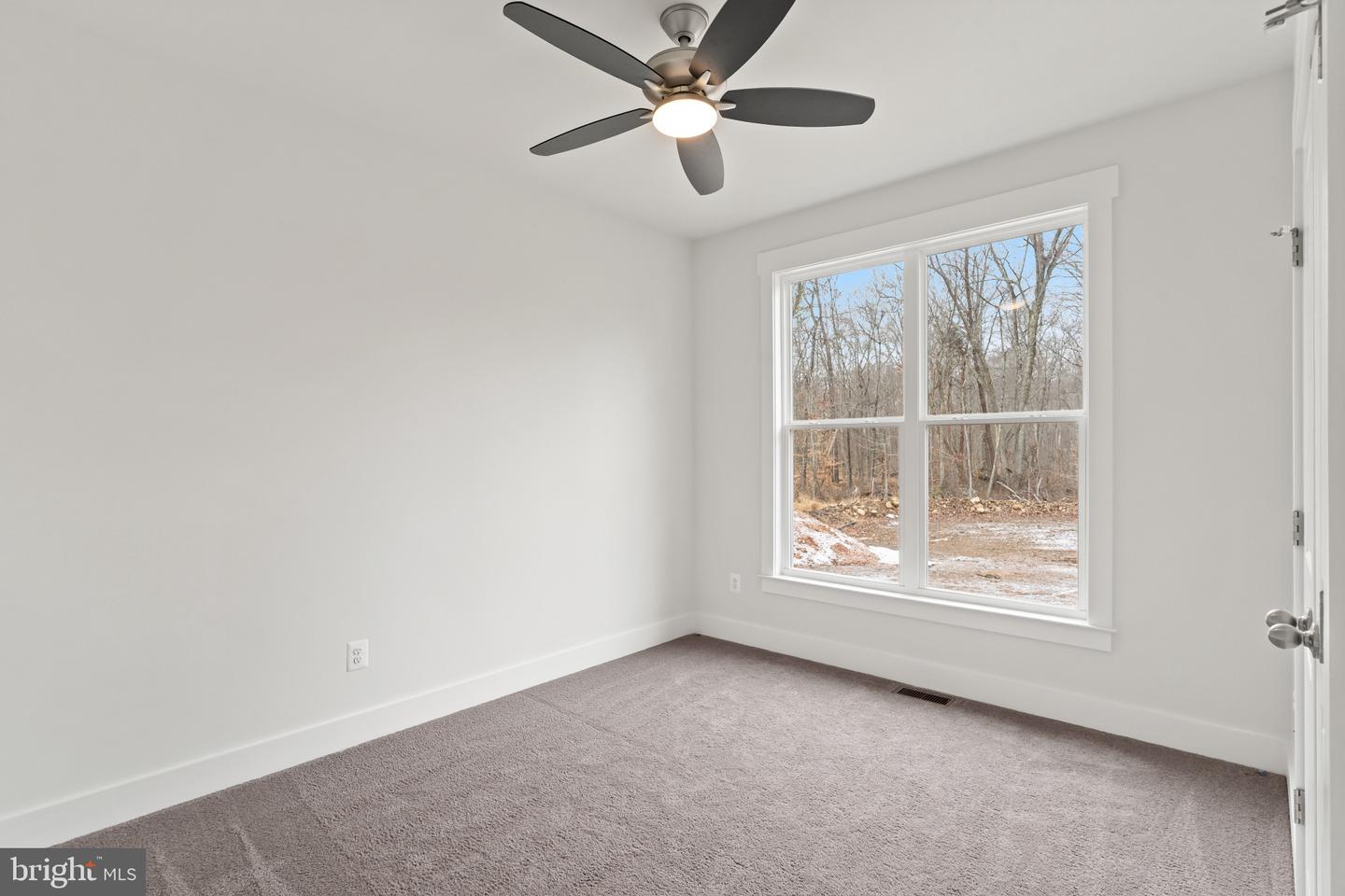 6735 Beverly Rd Property Photo 14