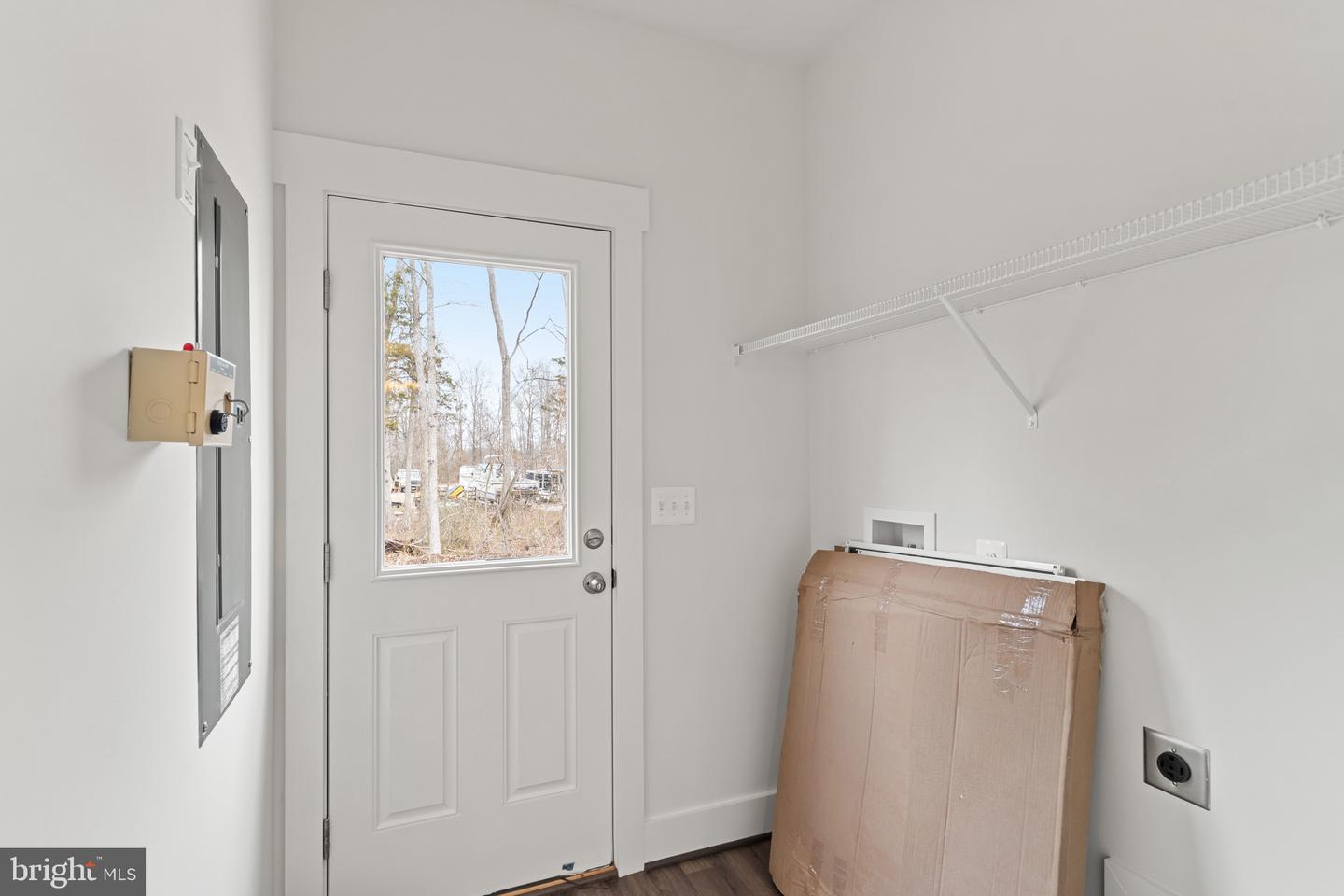6735 Beverly Rd Property Photo 18