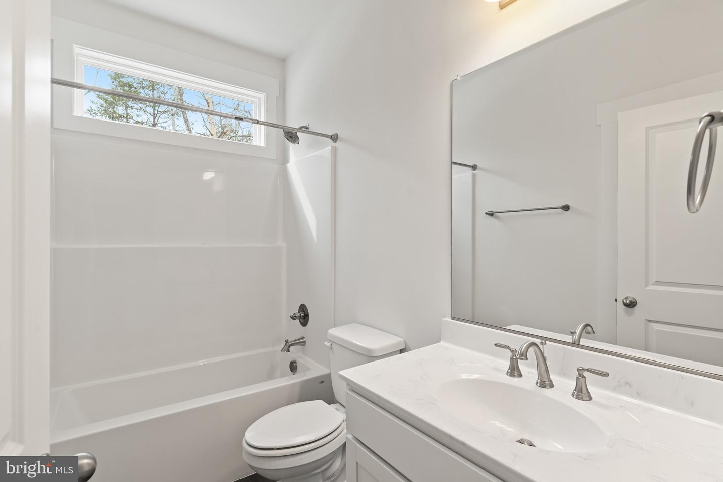 6735 Beverly Rd Property Photo 23