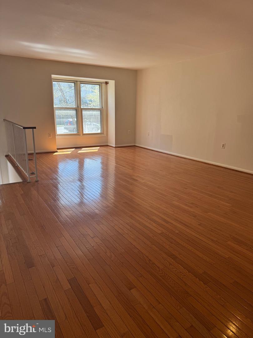 10424 Bermuda Ln Property Photo 5