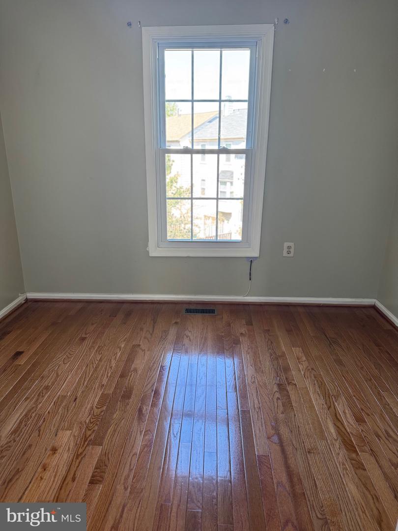 10424 Bermuda Ln Property Photo 14