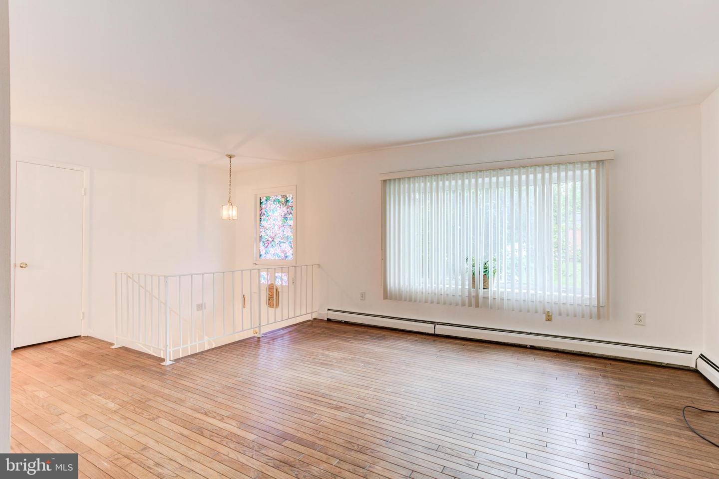 2224 Montgomery Ave Property Photo 6