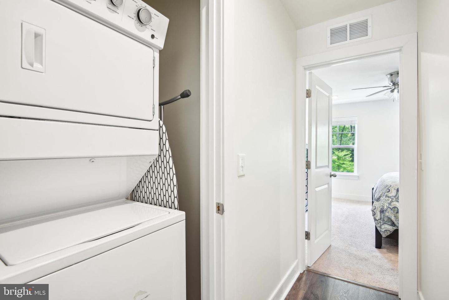 1579 Meadowlark Glen Rd Property Photo 30