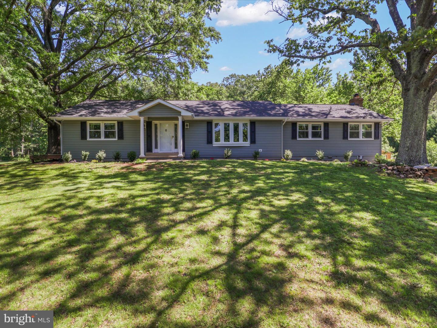 15304 Thoroughfare Rd Property Photo