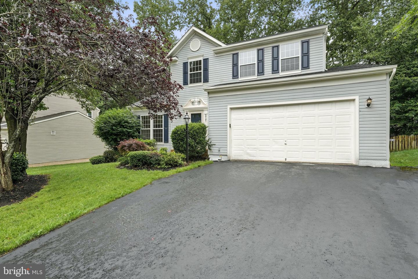 5781 Fincastle Dr Property Photo 1
