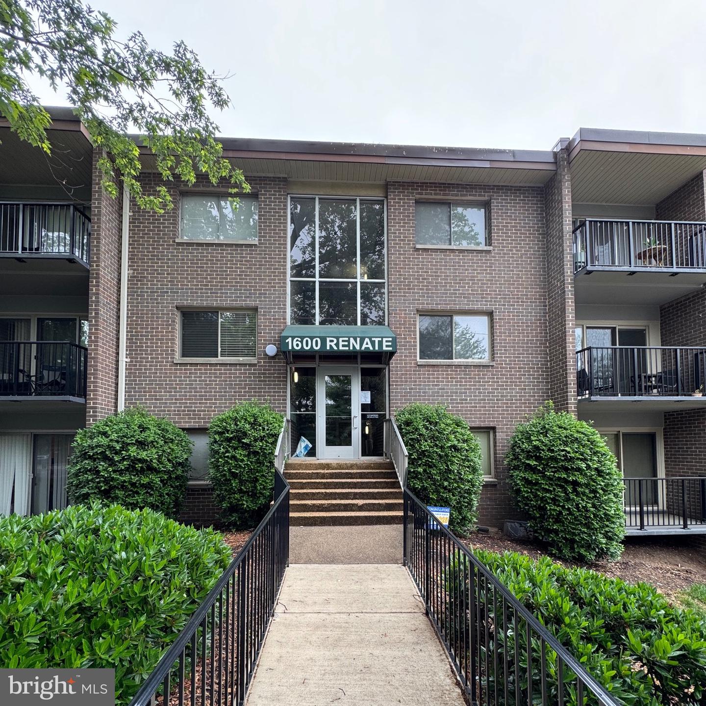 1600 Renate Dr #302 Property Photo 1