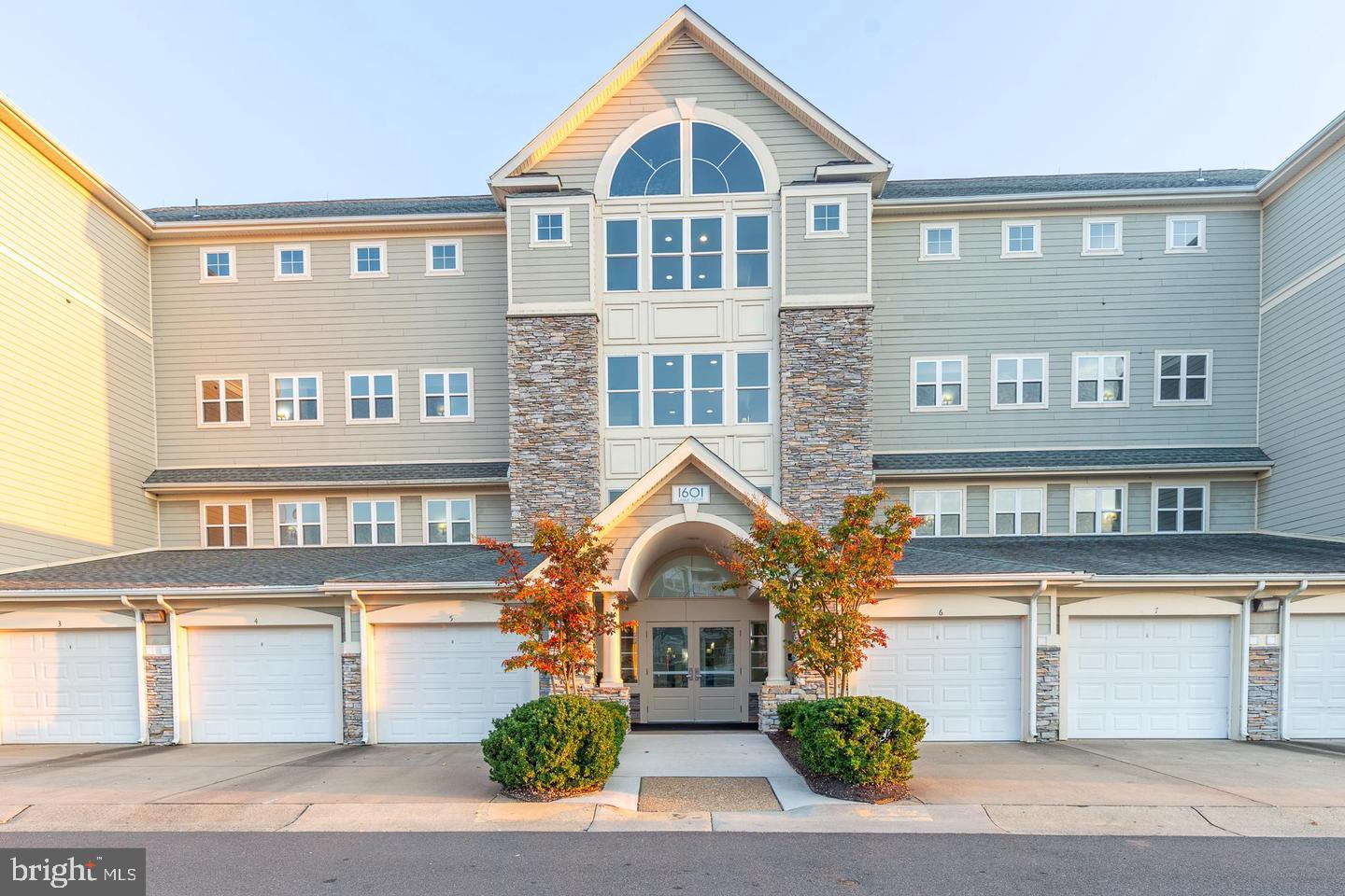 1601 Ladue Ct #402 Property Photo 1
