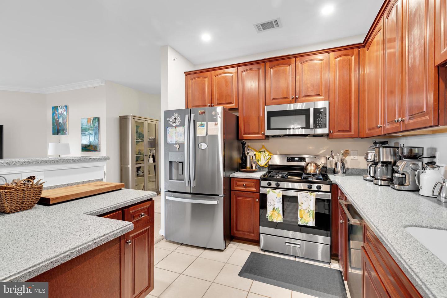 1601 Ladue Ct #402 Property Photo 14