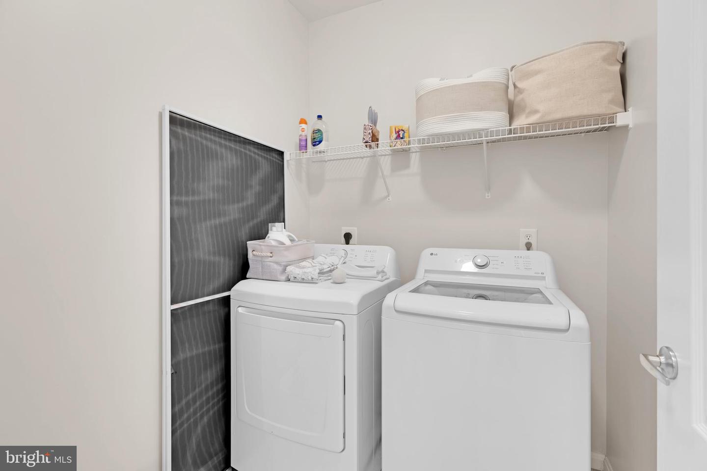 1601 Ladue Ct #402 Property Photo 24