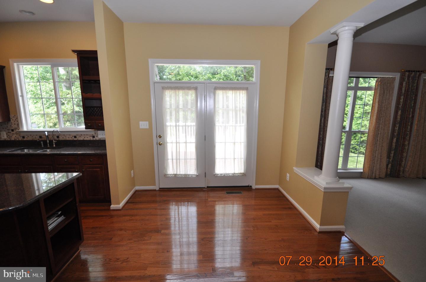 9308 Rustic Breeze Ct Property Photo 8