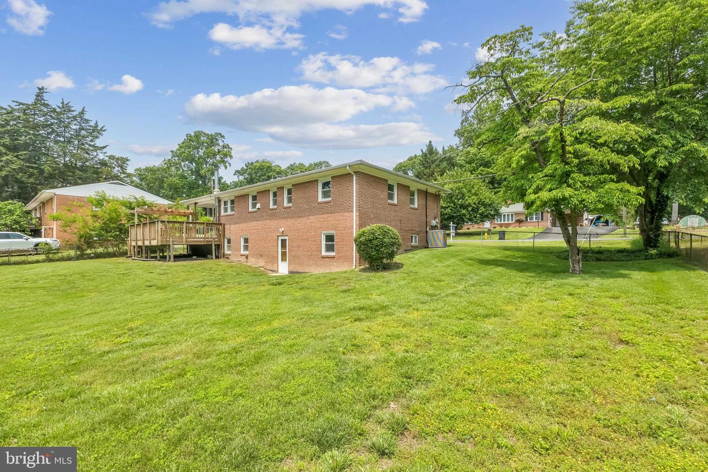 1511 Woodside Dr Property Photo 19