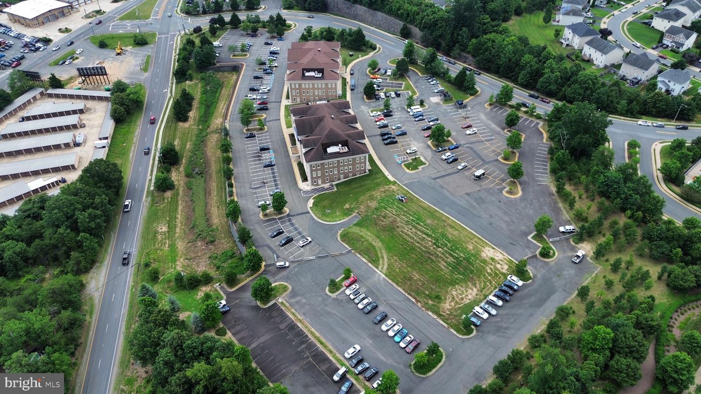 18300 Quantico Gateway Dr #100 Property Photo 8