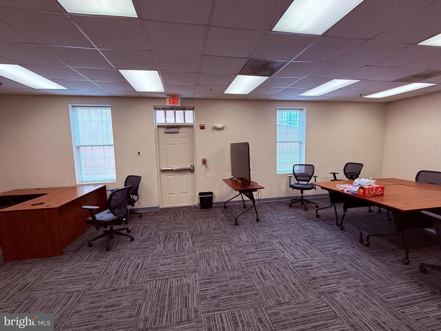 18300 Quantico Gateway Dr #100 Property Photo 14