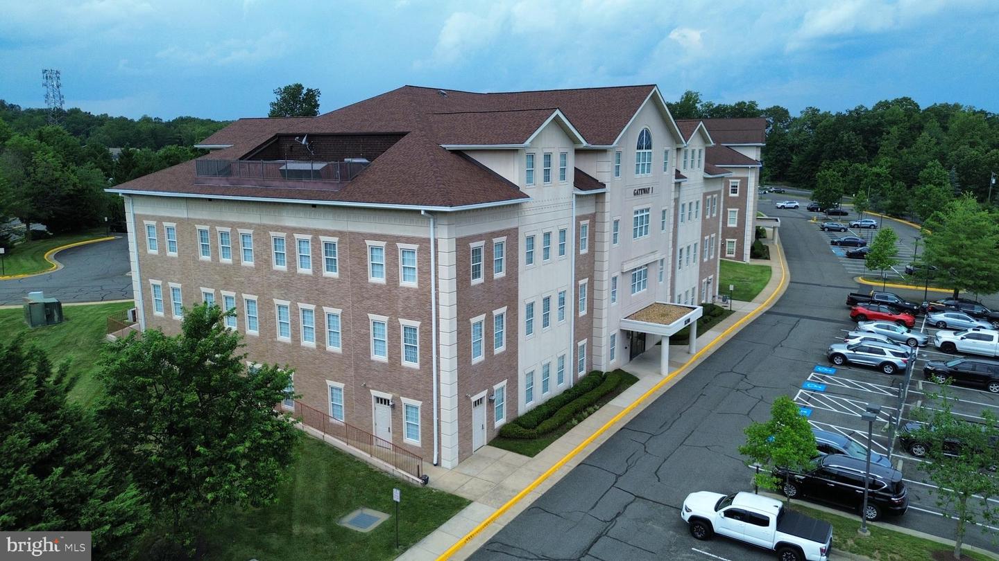 18354 Quantico Gateway Dr #101 Property Photo 3