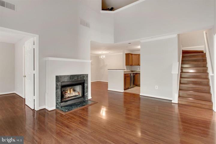 1031 Gardenview Loop Property Photo 6