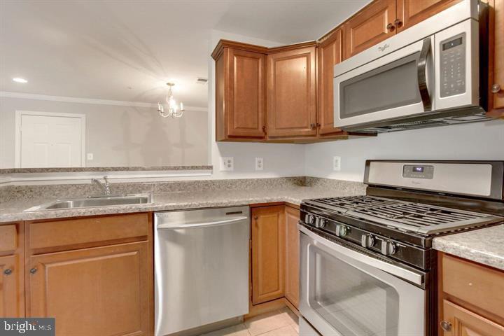 1031 Gardenview Loop Property Photo 8