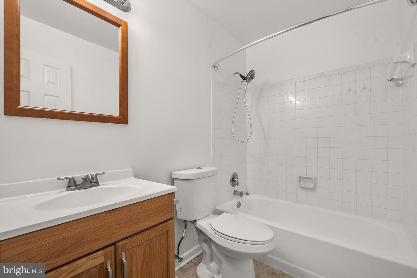 7621 Jordon Hollow Ct Property Photo 16