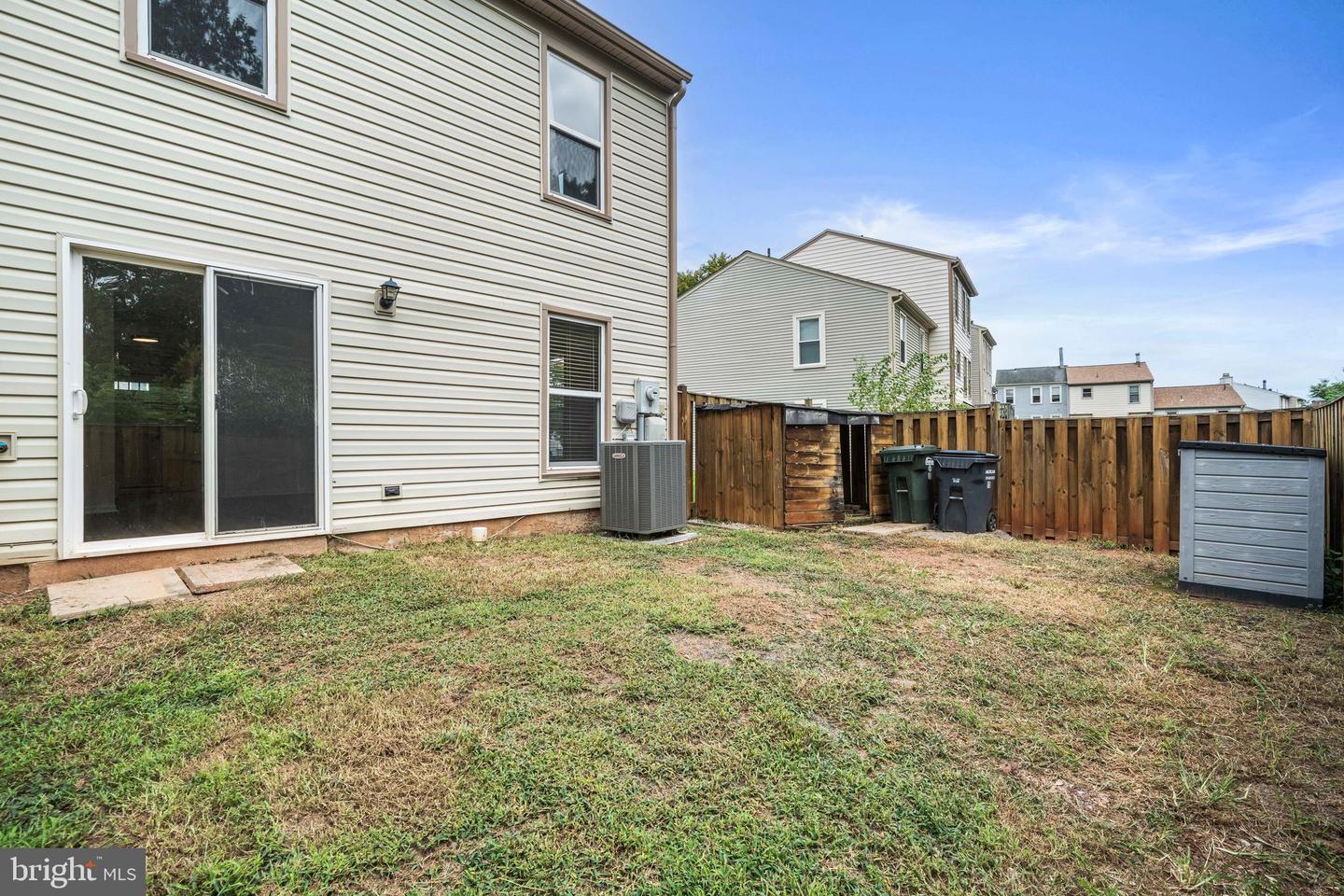 7621 Jordon Hollow Ct Property Photo 23