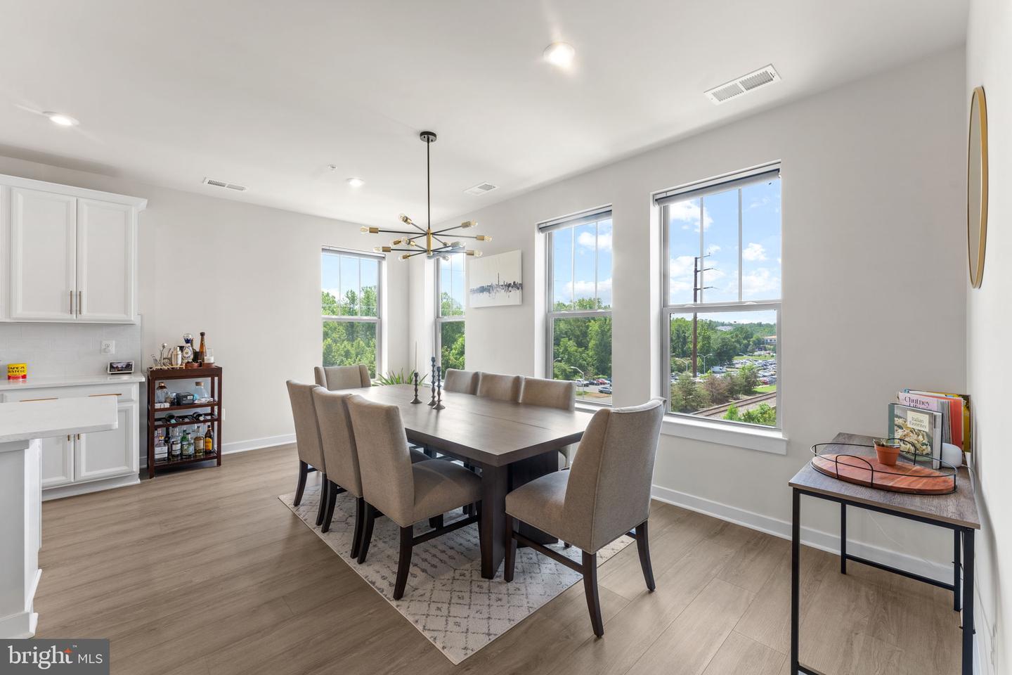 501 Tassita Ln #b Property Photo 13