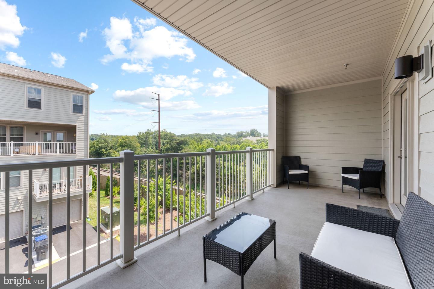 501 Tassita Ln #b Property Photo 16