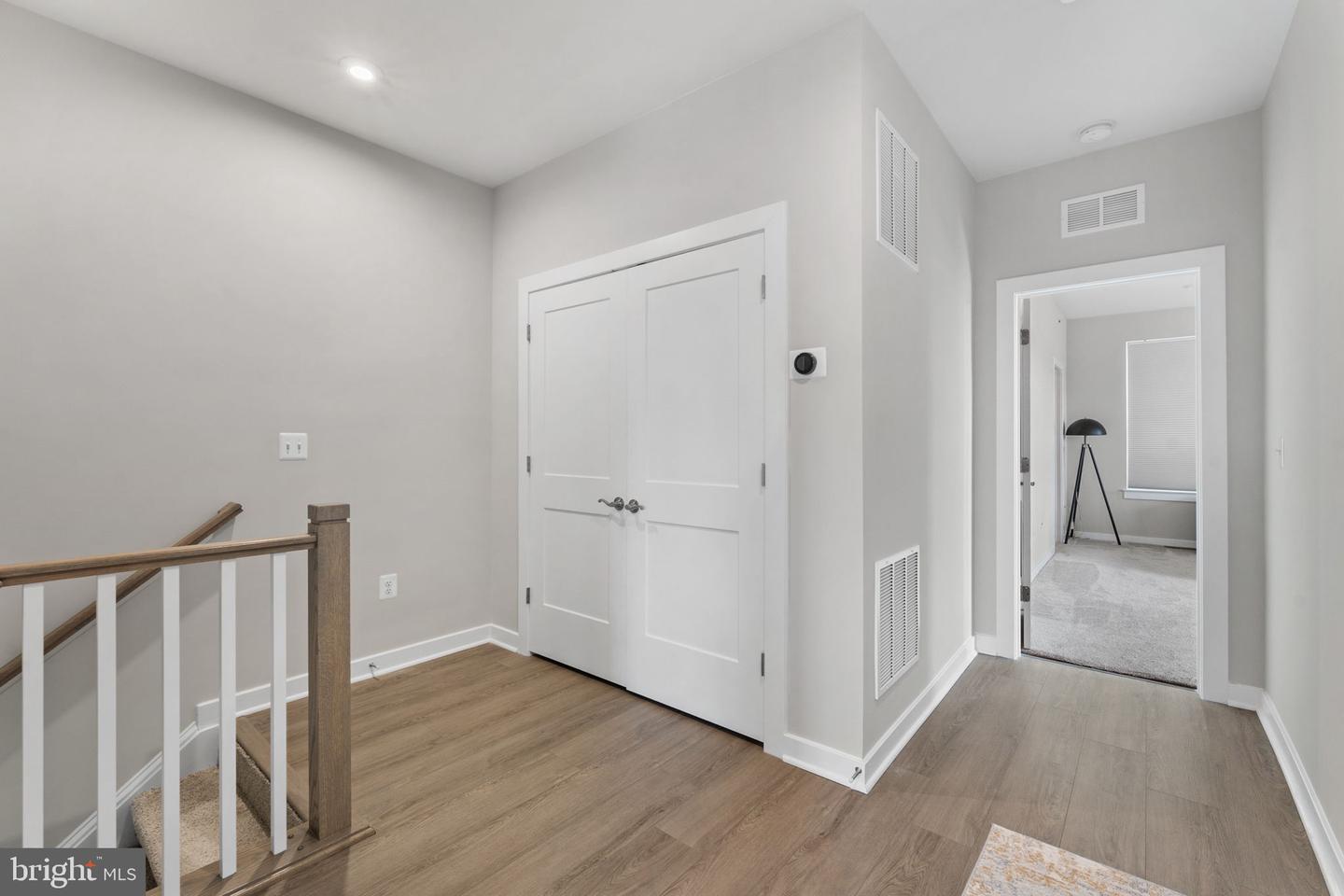 501 Tassita Ln #b Property Photo 18
