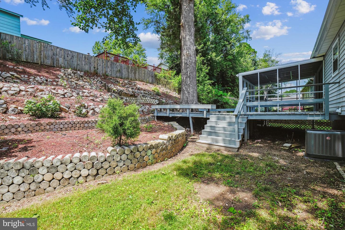 13804 Gilbert Rd Property Photo 45