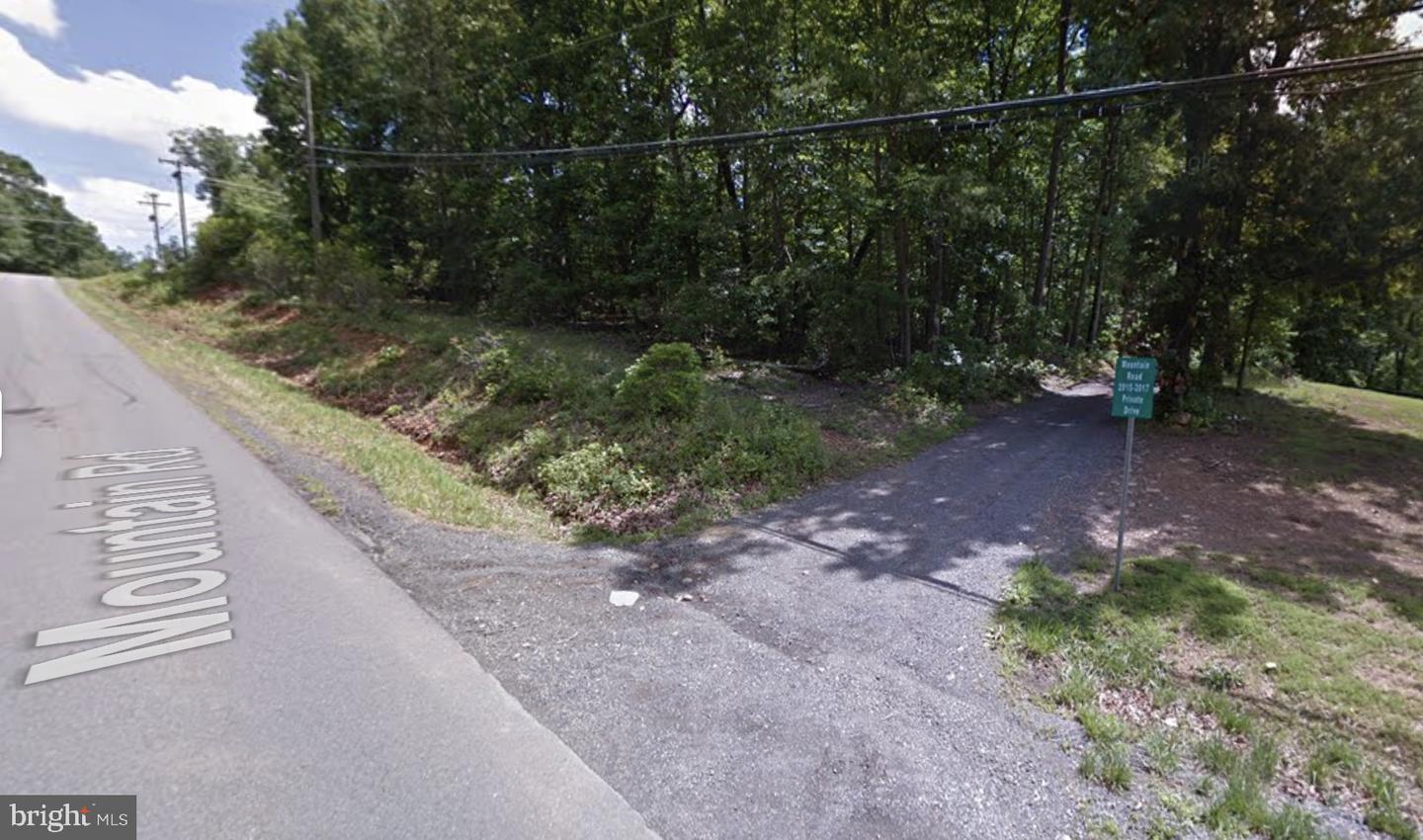 2001 Mountain Rd Property Photo 4