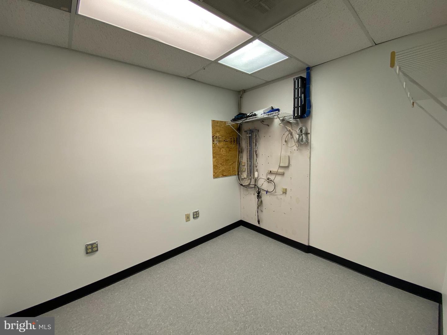 10535 Crestwood Dr #201 & 203 Property Photo 13