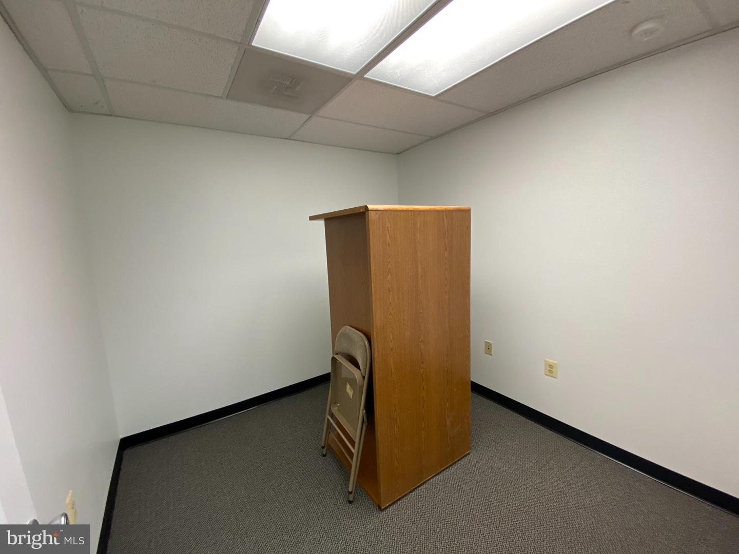 10535 Crestwood Dr #201 & 203 Property Photo 20