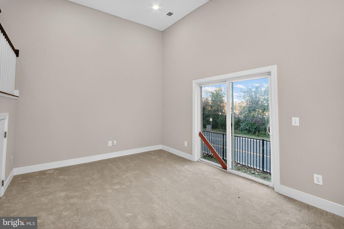 1322 Rail Stop Dr Property Photo 29