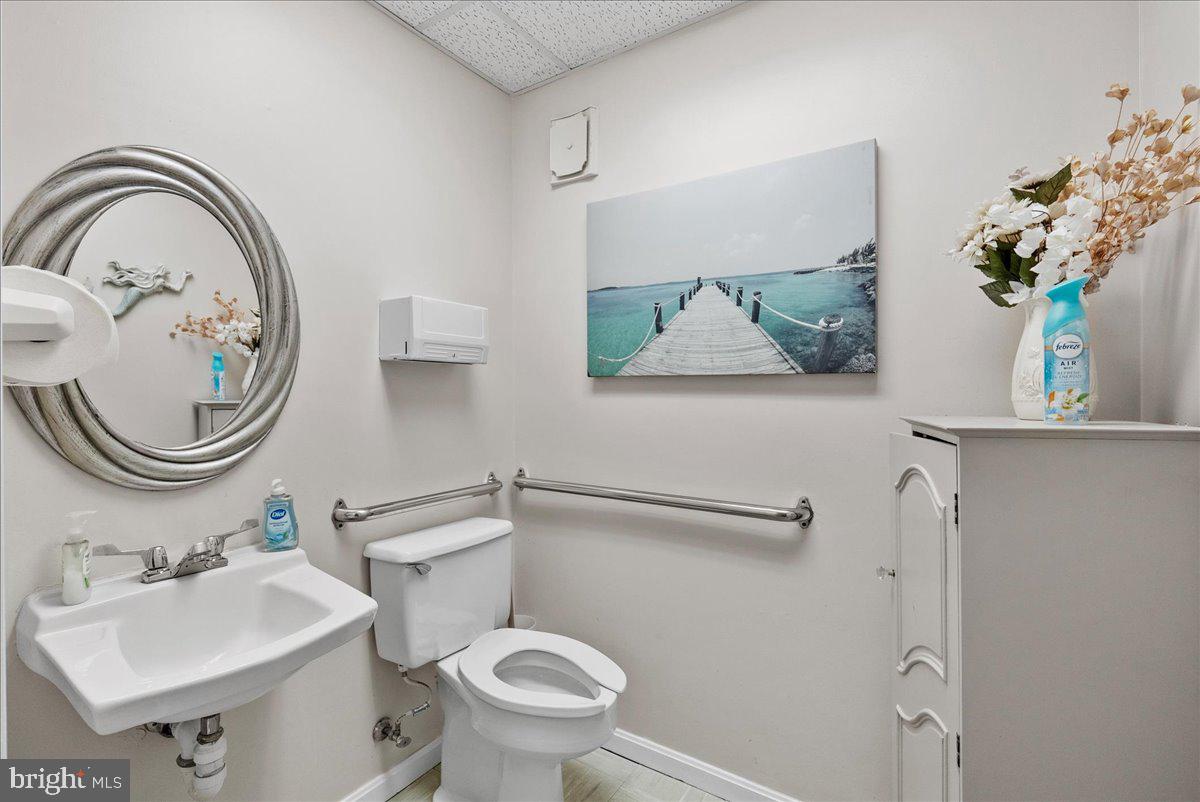 10690 Crestwood Dr #a Property Photo 13