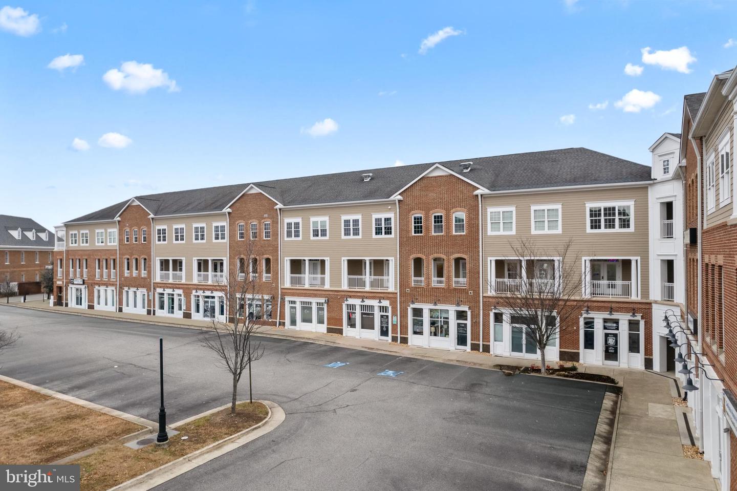 13885 Hedgewood Dr #133 Property Photo 13