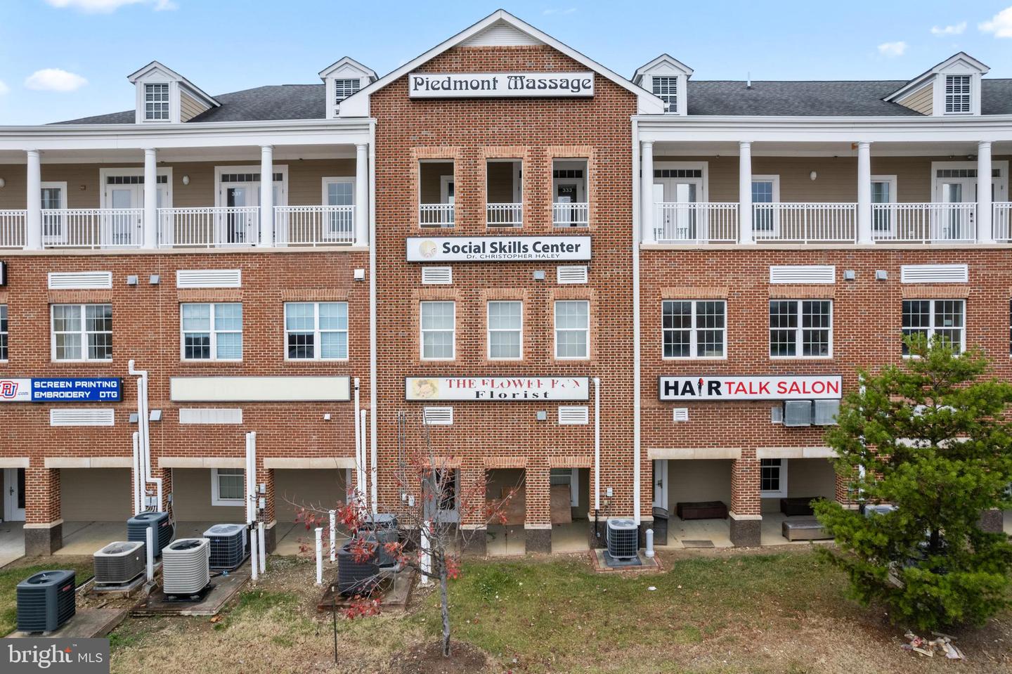 13885 Hedgewood Dr #133 Property Photo 16