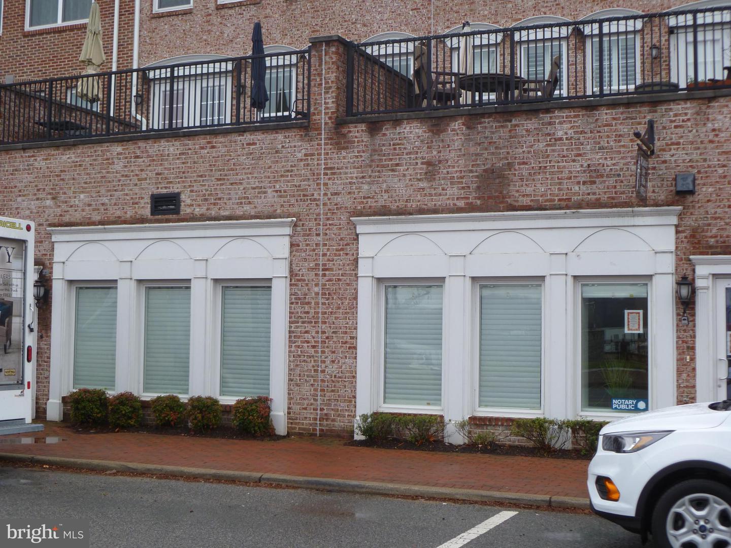 567 HARBOR SIDE ST Property Photo 1