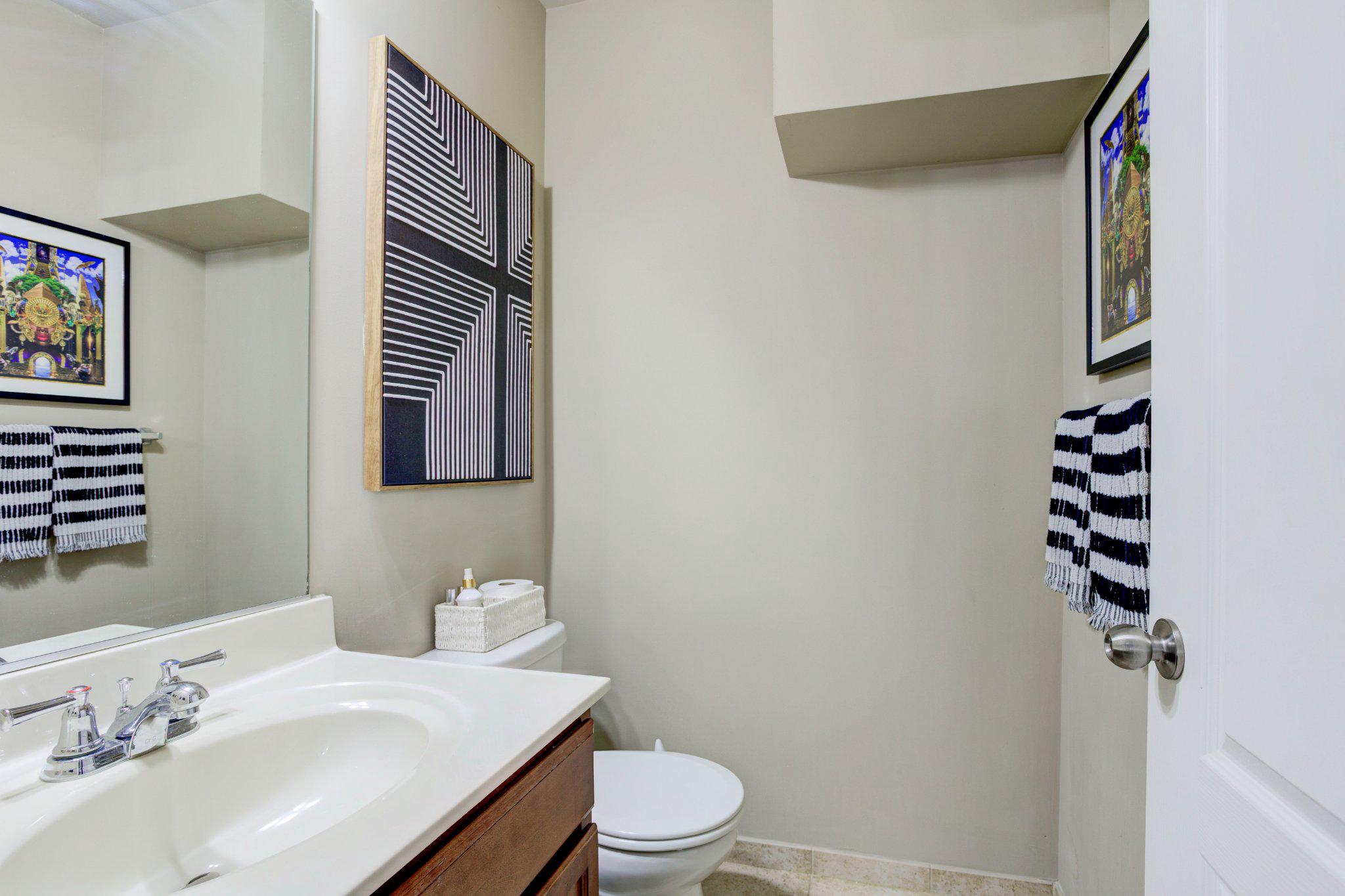 4304 Potomac Highlands Cir #42 Property Photo 6