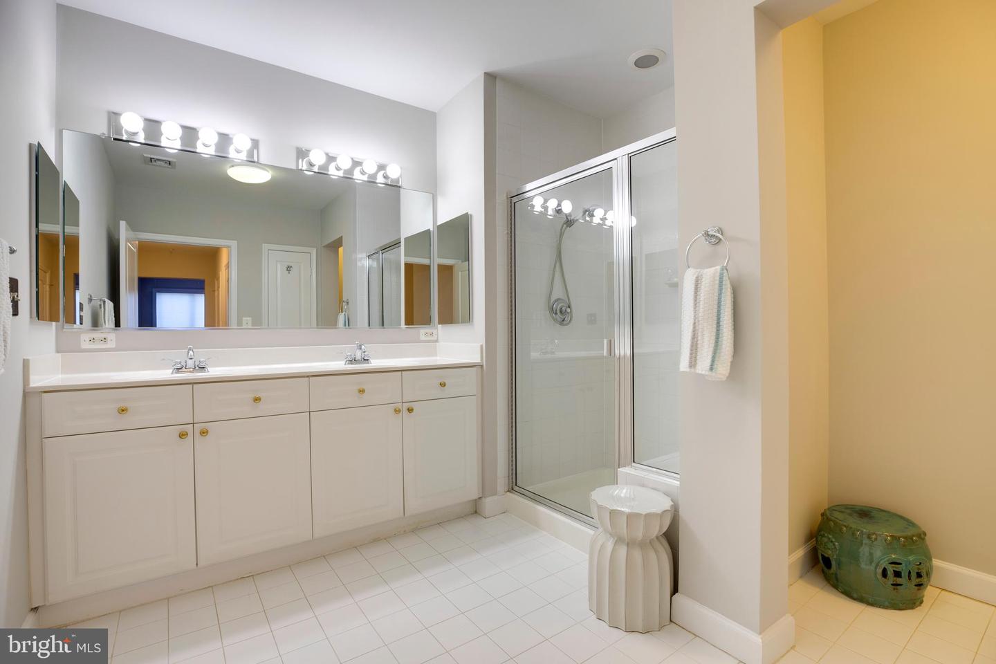 485 Harbor Side St #100 Property Photo 25