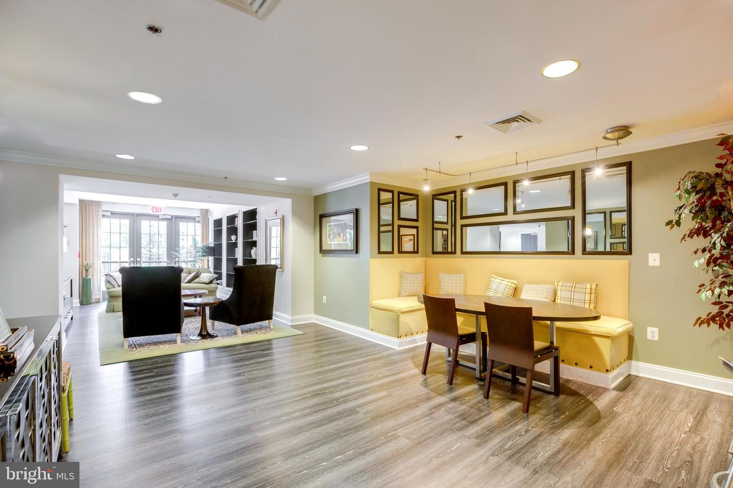 485 Harbor Side St #100 Property Photo 36